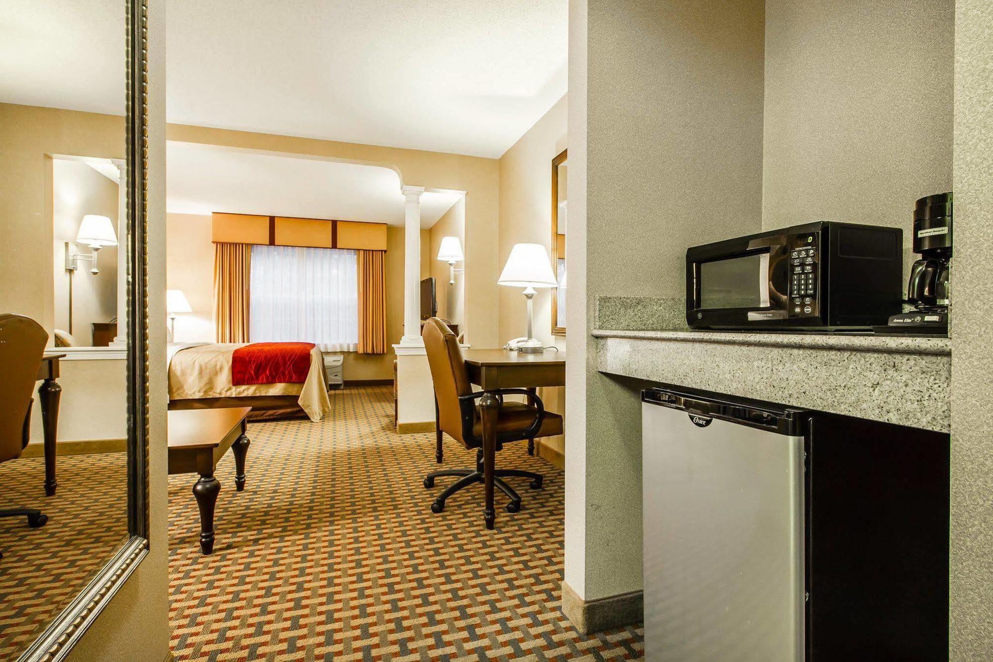 Comfort Inn & Suites Scarborough-Portland Zewnętrze zdjęcie